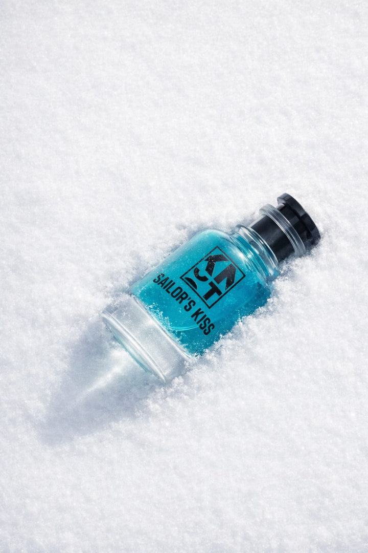 SAILORS KISS
